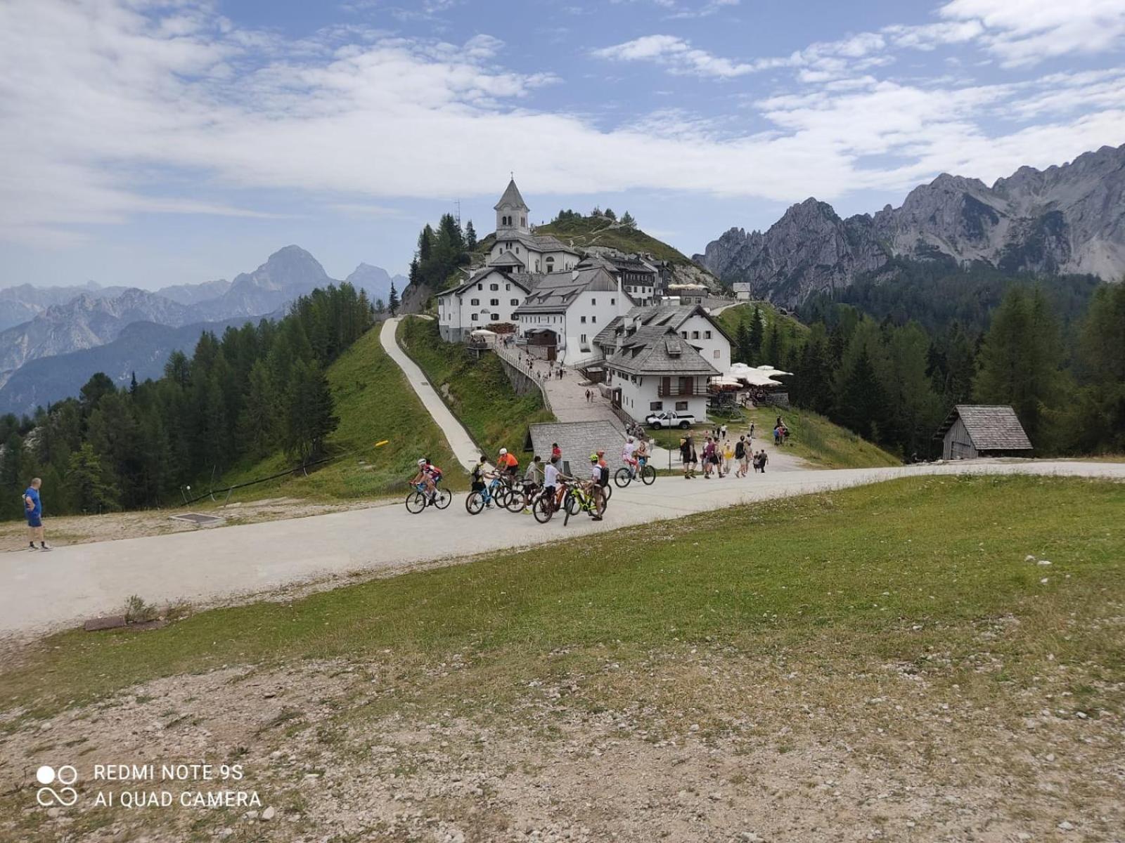 Holiday Home Il Tuo Piccolo Angolo Di Paradiso Tarvisio Exteriör bild